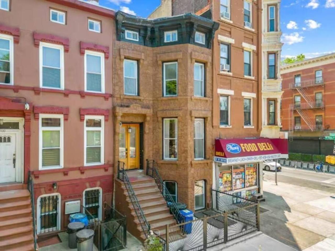 Renovated 3br With Private Backyard In Bed-stuy Nueva York