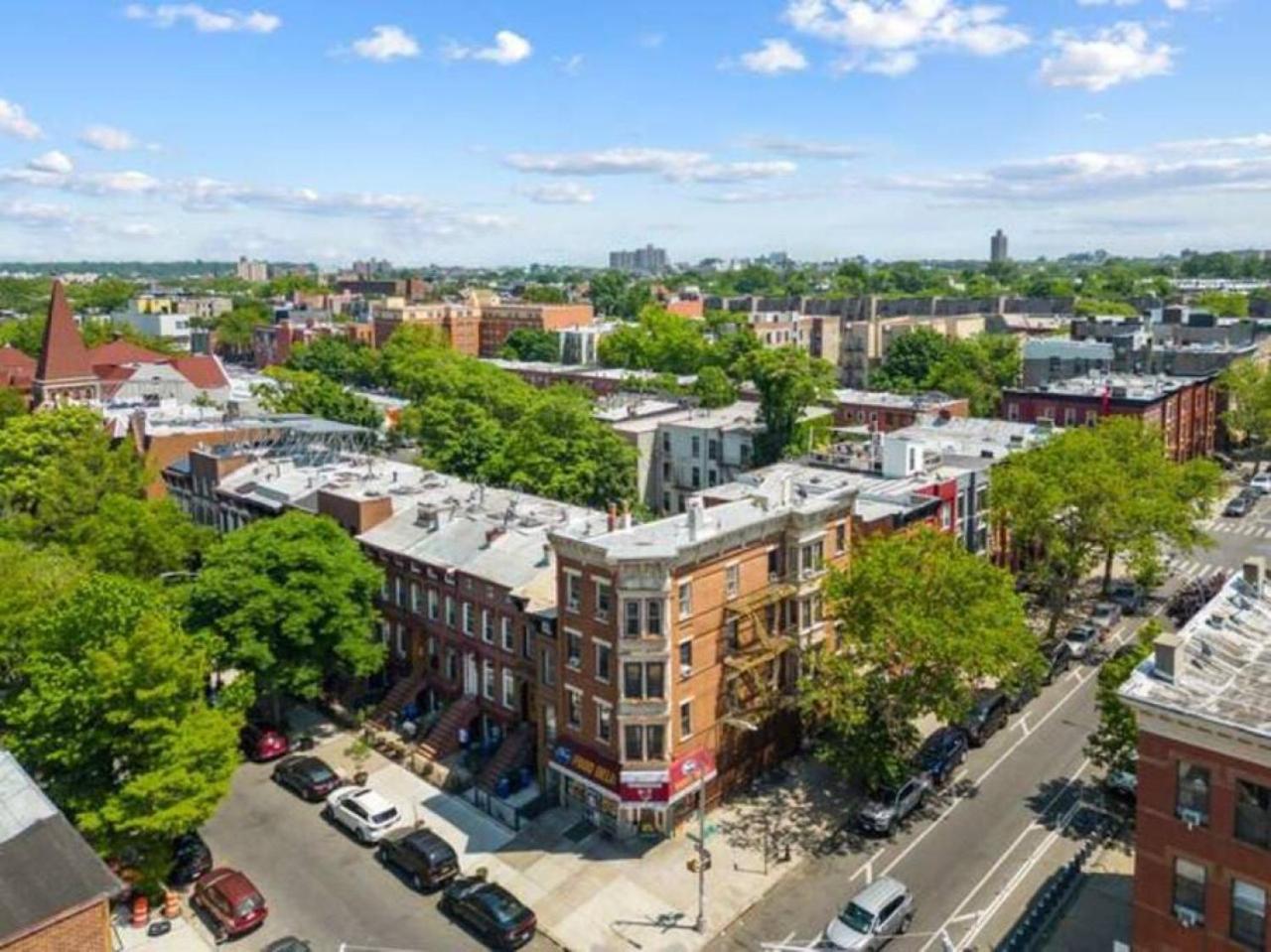 Apartamento Renovated 3br With Private Backyard In Bed-stuy Nueva York